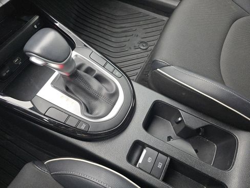 Used 2024 Kia Forte GT-Line w/ GT-Line Premium Package image 24