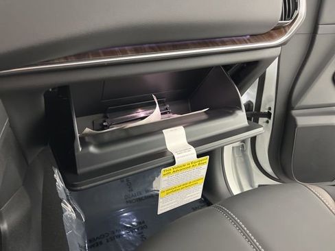 New 2026 Nissan Armada SL w/ Captain's Chari Seat Package RWD image 38
