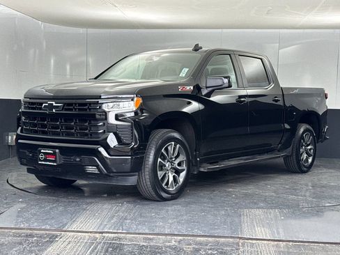 Used 2022 Chevrolet Silverado 1500 RST image 7