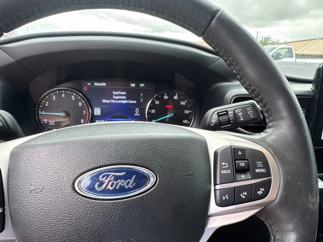 Used 2022 Ford Explorer Limited w/ Equipment Group 301A RWD image 8