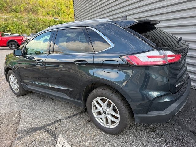 Used 2024 Ford Edge SEL w/ Convenience Package AWD/4WD image 4