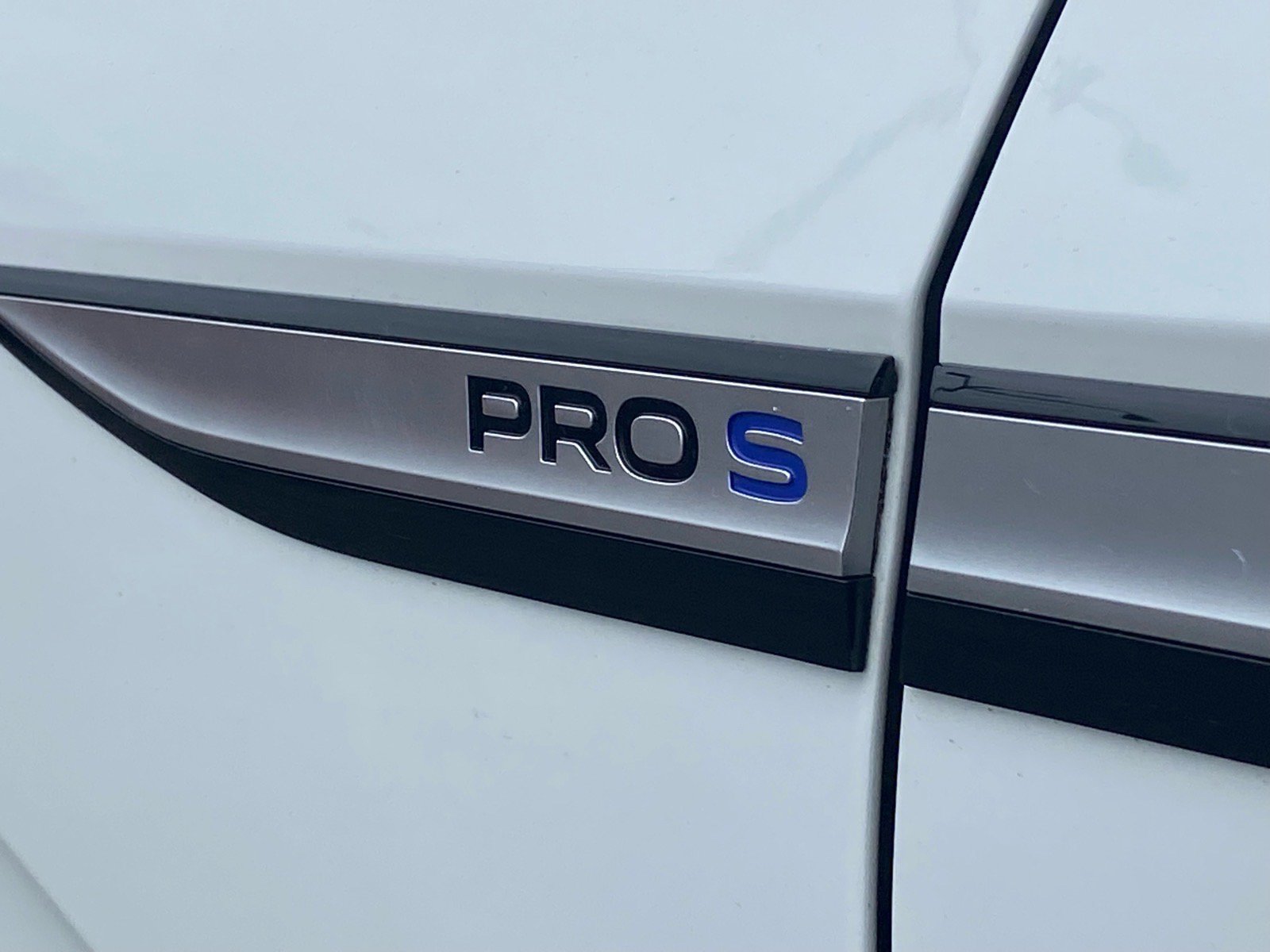 Certified 2023 Volkswagen ID.4 Pro S RWD image 5