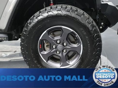 Used 2022 Jeep Gladiator Rubicon AWD/4WD image 35