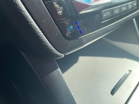 Used 2020 Ford Explorer Limited RWD image 14