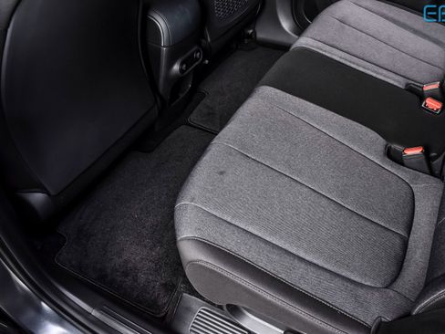 Used 2024 Hyundai Ioniq 5 SEL image 17