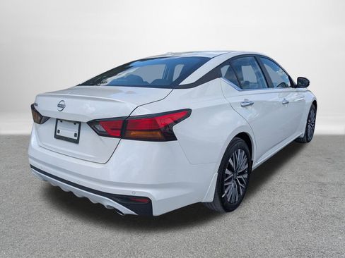 New 2025 Nissan Altima 2.5 SV w/ SV Premium Package image 3