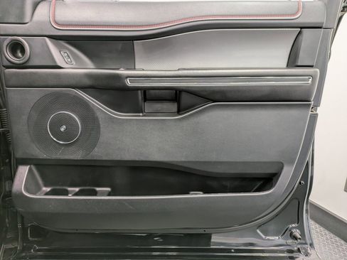 Used 2020 Ford Expedition Limited w/ Equipment Group 303A image 27