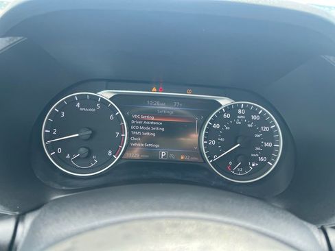Used 2024 Nissan Sentra SV FWD image 24