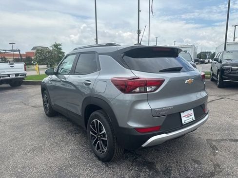 New 2026 Chevrolet TrailBlazer LT FWD image 5