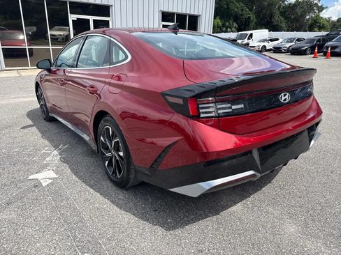 Used 2025 Hyundai Sonata SEL FWD image 11