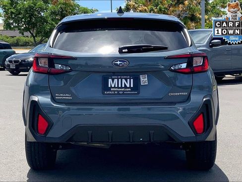 Used 2024 Subaru Crosstrek 2.0i AWD/4WD image 4