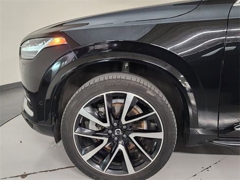 Used 2023 Volvo XC90 B6 Plus w/ Protection Package Premier image 11