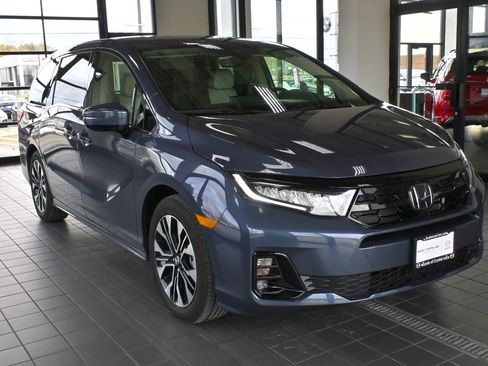 Used 2025 Honda Odyssey Elite image 1