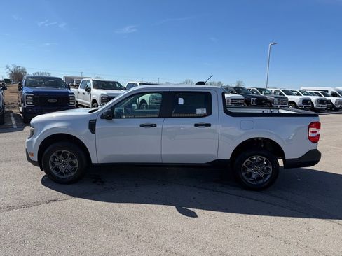 New 2026 Ford Maverick XLT w/ XLT Luxury Package FWD image 38