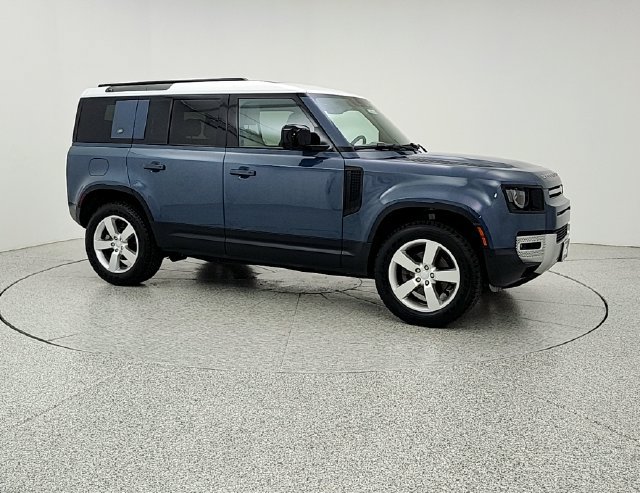 Used 2023 Land Rover Defender 110 S AWD/4WD image 3