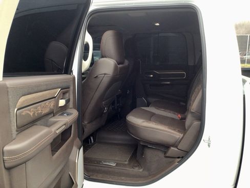 Used 2025 RAM 3500 Longhorn image 27