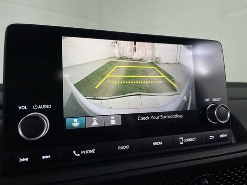 Used 2023 Honda CR-V EX image 16