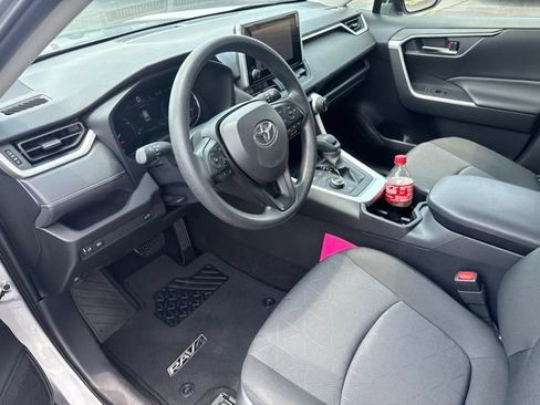 Used 2025 Toyota RAV4 XLE w/ Convenience Package AWD/4WD image 23
