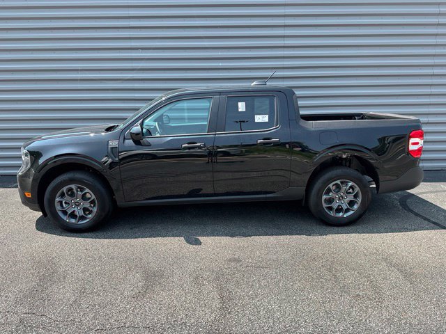 New 2026 Ford Maverick XLT w/ Equipment Group 301A AWD/4WD image 2