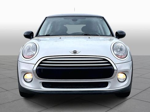 Used 2015 MINI Cooper 2-Door Hardtop image 4