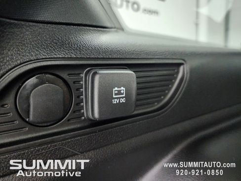 New 2025 Jeep Grand Cherokee Limited w/ Black Appearance Package image 33