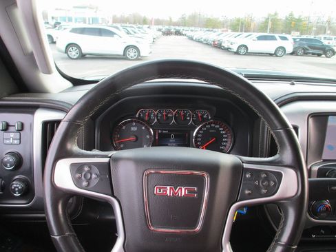 Used 2015 GMC Sierra 2500 SLT w/ Suspension Package, Off-Road image 26