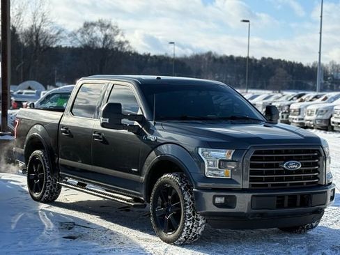 Used 2016 Ford F150 XLT w/ Equipment Group 302A Luxury image 31