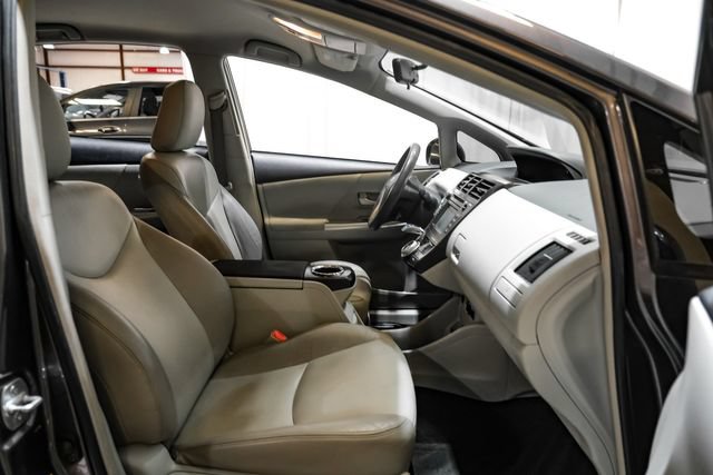Used 2013 Toyota Prius V Three FWD image 35