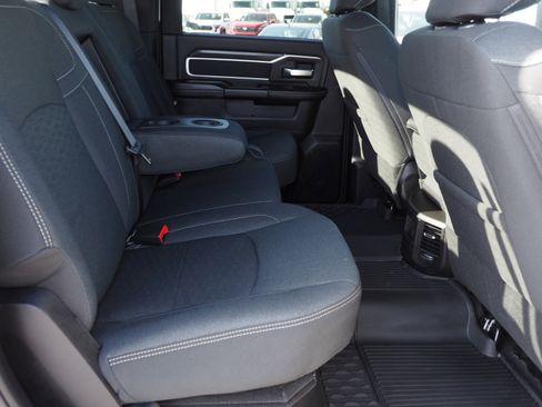 Used 2025 RAM 3500 Big Horn image 19