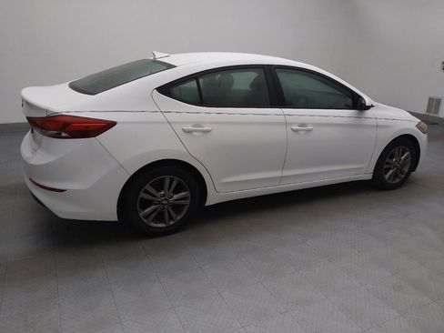 Used 2017 Hyundai Elantra SE image 10