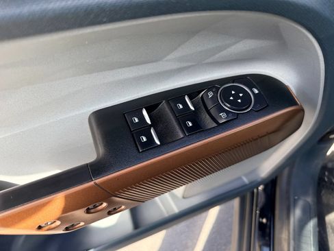 Used 2023 Ford Maverick Lariat w/ Lariat Luxury Package FWD image 20
