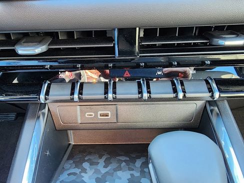 New 2026 GMC Canyon Elevation w/ Convenience Package image 30