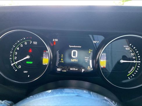 Used 2021 Jeep Wrangler Unlimited Sahara w/ Safety Group AWD/4WD image 7