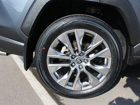 Certified 2021 Toyota RAV4 Limited FWD image 10