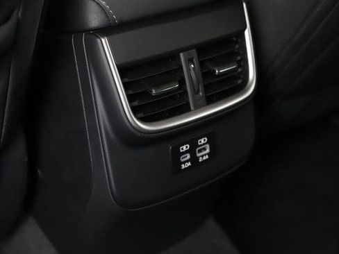 Certified 2025 Subaru Outback Premium w/ Popular Package #1A AWD/4WD image 17
