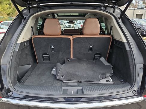 Used 2023 Acura MDX SH-AWD w/ Technology Package image 32