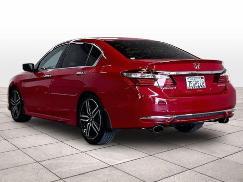 Used 2016 Honda Accord Sport image 13