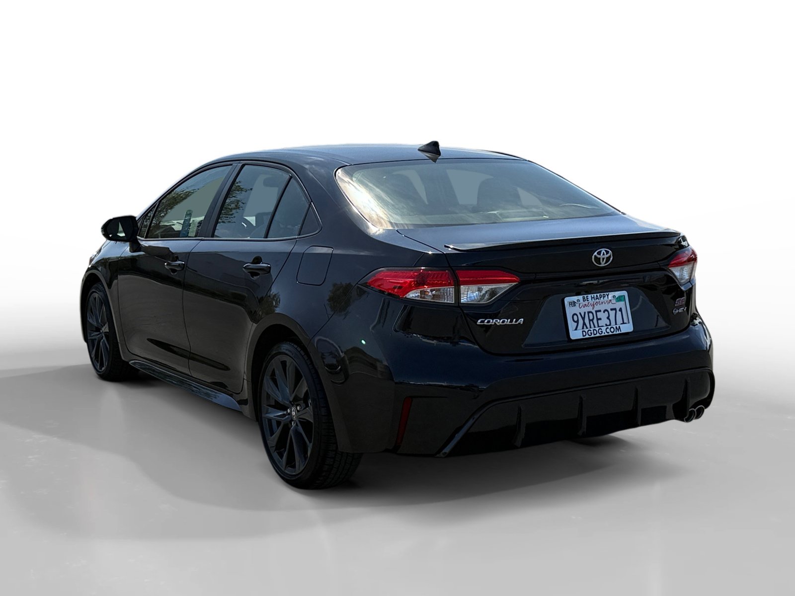 Used 2026 Toyota Corolla SE FWD image 3