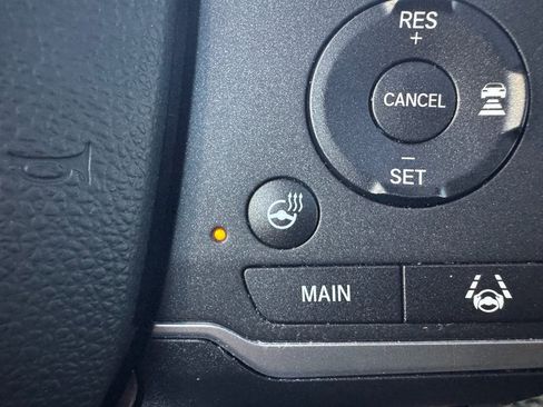 Certified 2025 Honda Passport TrailSport image 16