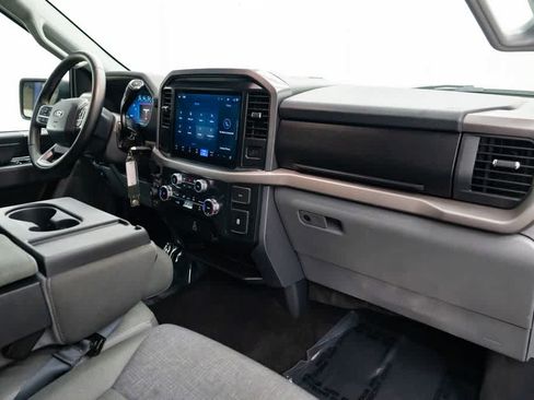 Used 2025 Ford F150 XLT w/ Equipment Group 301A Standard AWD/4WD image 27