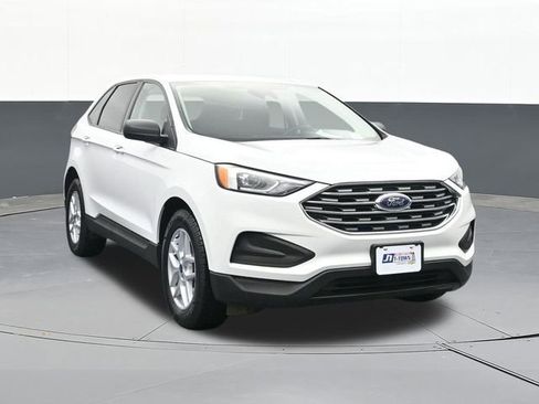 Used 2021 Ford Edge SE image 22