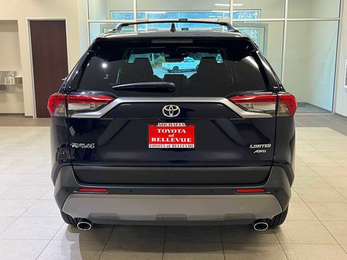 Certified 2021 Toyota RAV4 Limited image 5