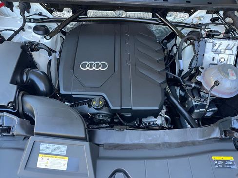 Used 2023 Audi Q5 2.0T Premium w/ Convenience Package AWD/4WD image 53