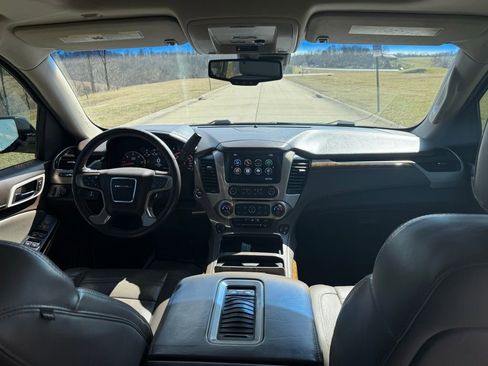 Used 2016 GMC Yukon XL Denali w/ Open Road Package image 20