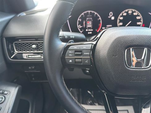 Used 2024 Honda Civic Sport image 22