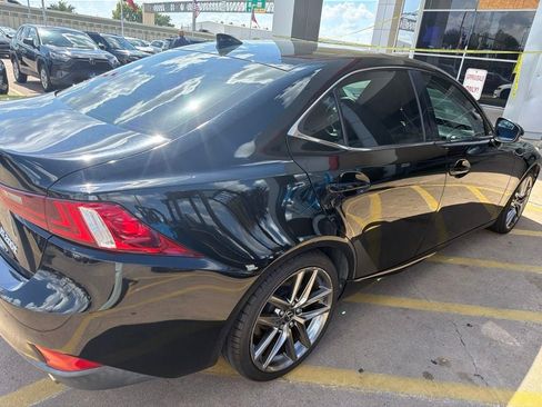 Used 2016 Lexus IS 200t RWD image 3