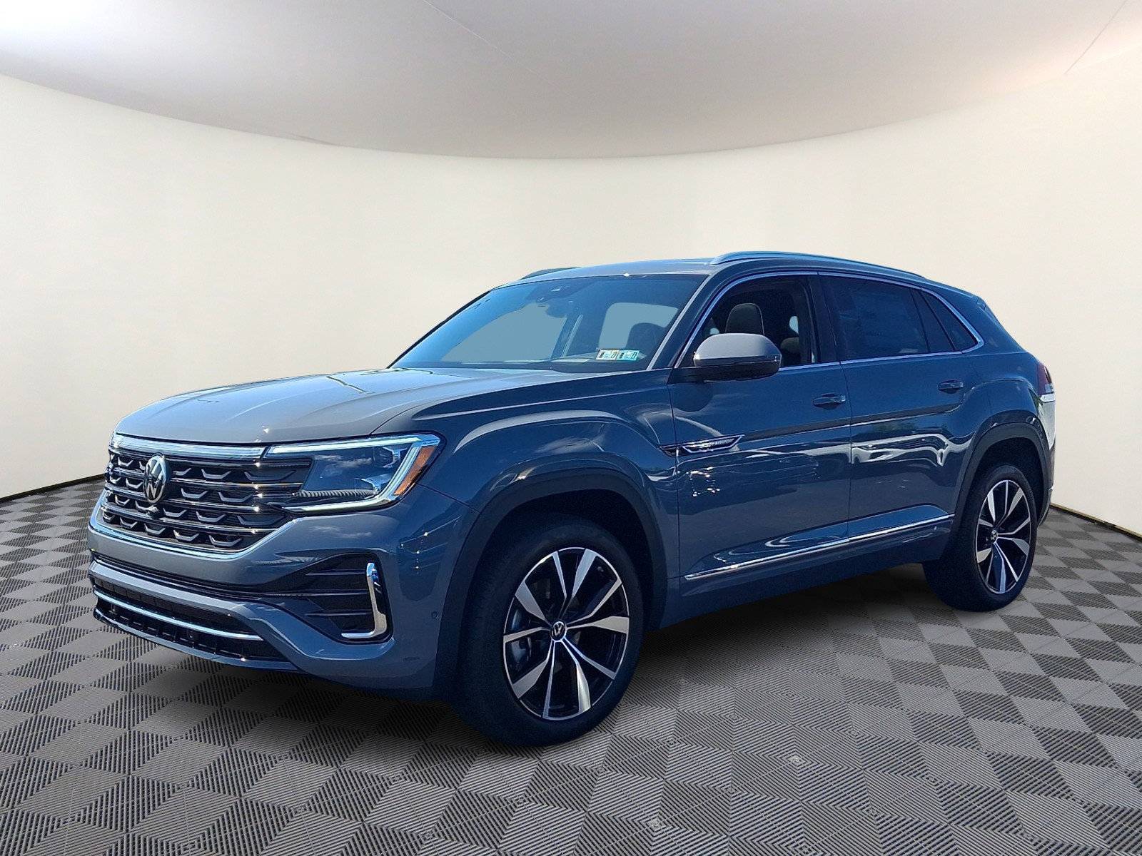 New 2026 Volkswagen Atlas Cross Sport SEL Premium R-Line AWD/4WD image 2