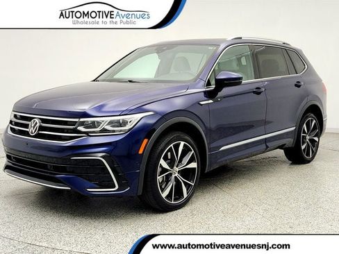 Used 2022 Volkswagen Tiguan SEL R-Line AWD/4WD image 1