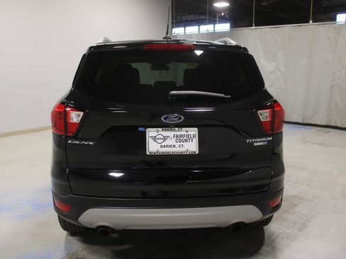 Used 2019 Ford Escape Titanium image 7