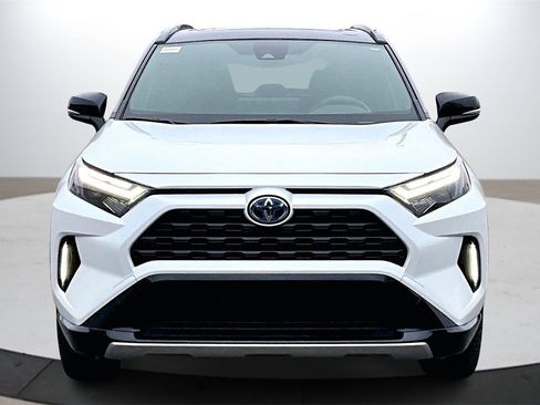 Used 2023 Toyota RAV4 XSE image 3